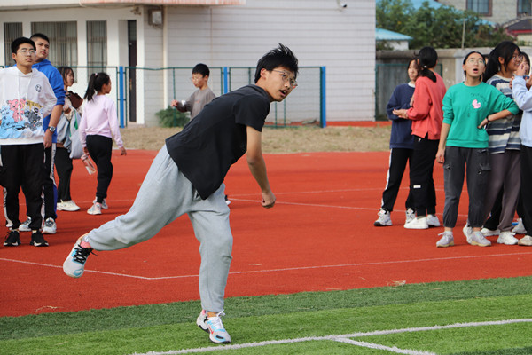 a0bcd5c6e086492597f7e90c83d3fc1b.jpg