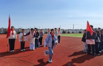 红领巾展风采，小岗位筑梦想