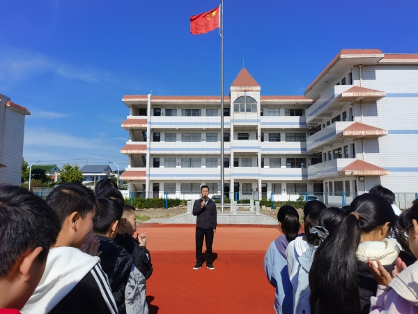 476595240397498d9aefaee49cf31baf.jpg 476595240397498d9aefaee49cf31baf.jpg